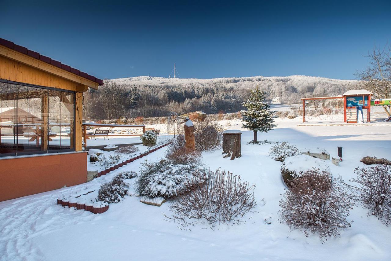 Penzion U Sevcu Hotel Holubov Exterior foto